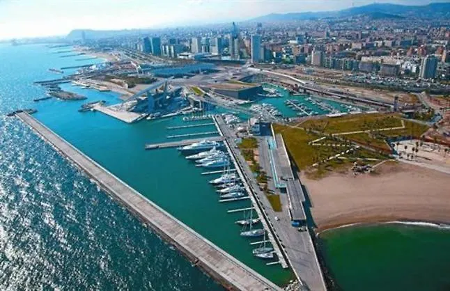 Forum Beach Apartment Sant Adria de Besos